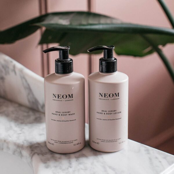 Neom Wellbeing London Scent To De-Stress - Real Luxury Body & Hand Lotion 300ml — изображение 3