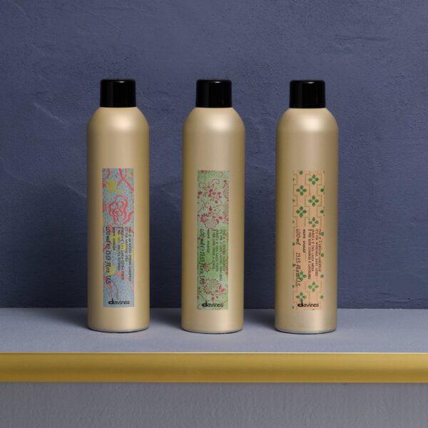 Davines MORE INSIDE This Is A Medium Hairspray 400ml — изображение 3