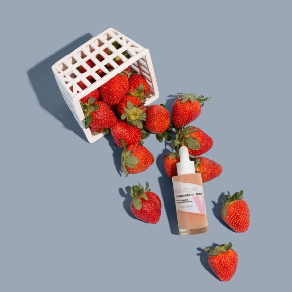 Volition Serums Strawberry-C™ Brightening Serum 30ml — изображение 2