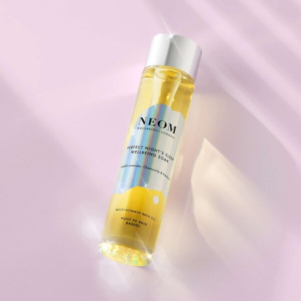 Neom Wellbeing London Scent To Sleep Perfect Night's Sleep Wellbeing Soak Multi-Vitamin Bath Oil 100ml — изображение 6