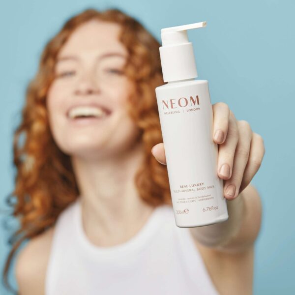 Neom Organics London Scent To De-Stress Real Luxury Multi-Mineral Body Milk 200ml — изображение 7