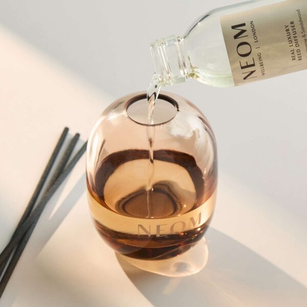 Neom Wellbeing London Scent To De-Stress Real Luxury Reed Diffuser 100ml — изображение 7